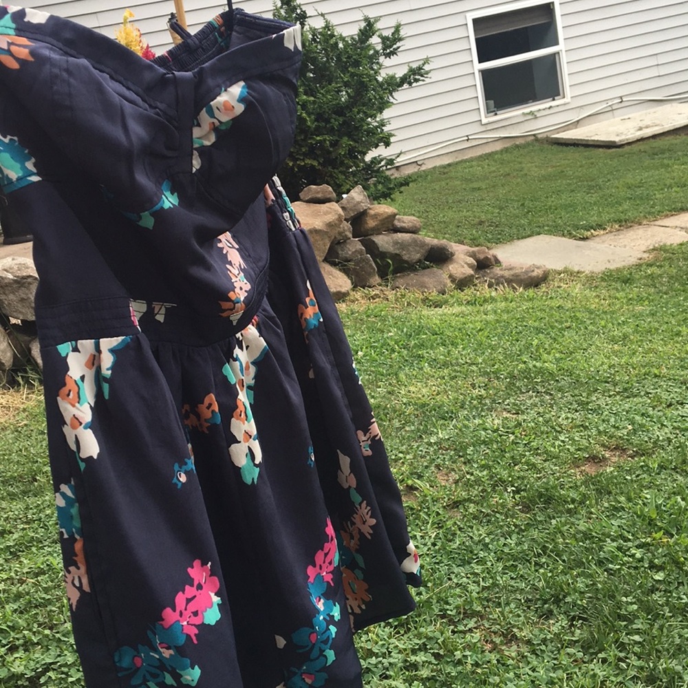 Strapless short dress-one piece